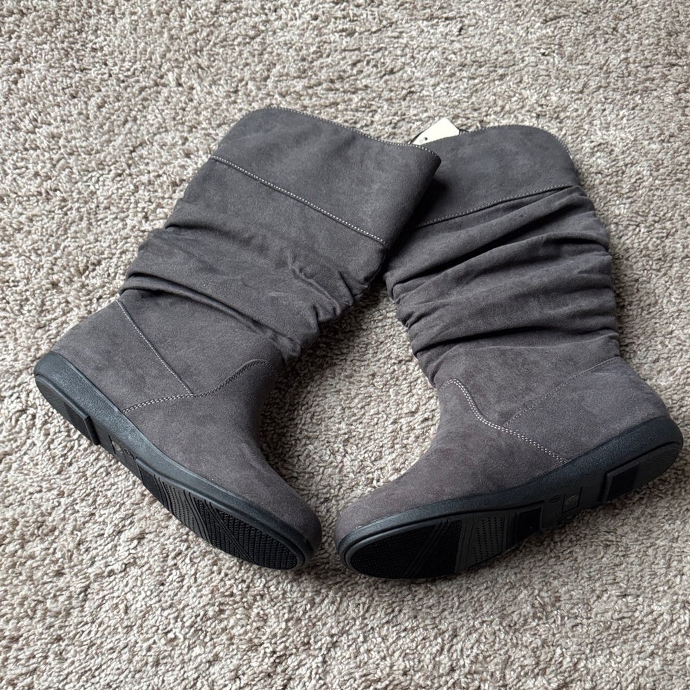 NWT St. John's Bay Grey Ankle Boots